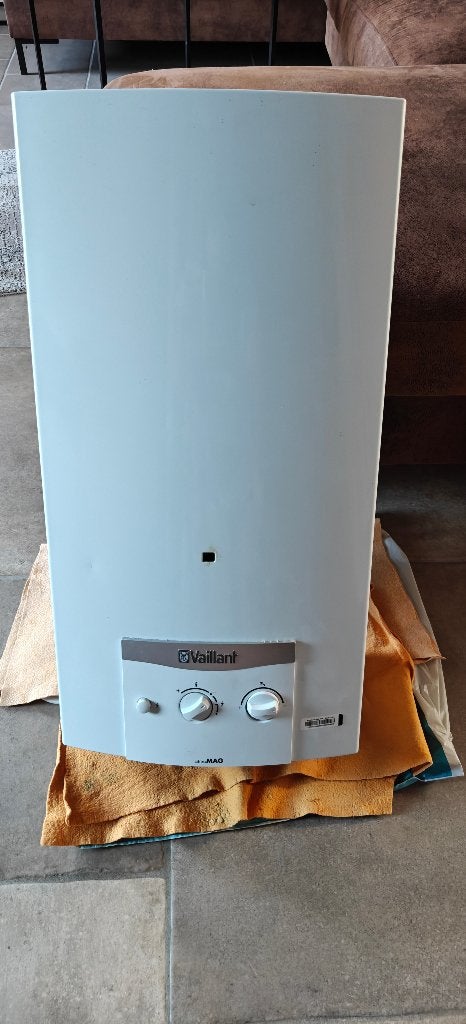 Chauffe eau, Chauffe-eau, Comme neuf, Enlèvement, 3 à 5 ans