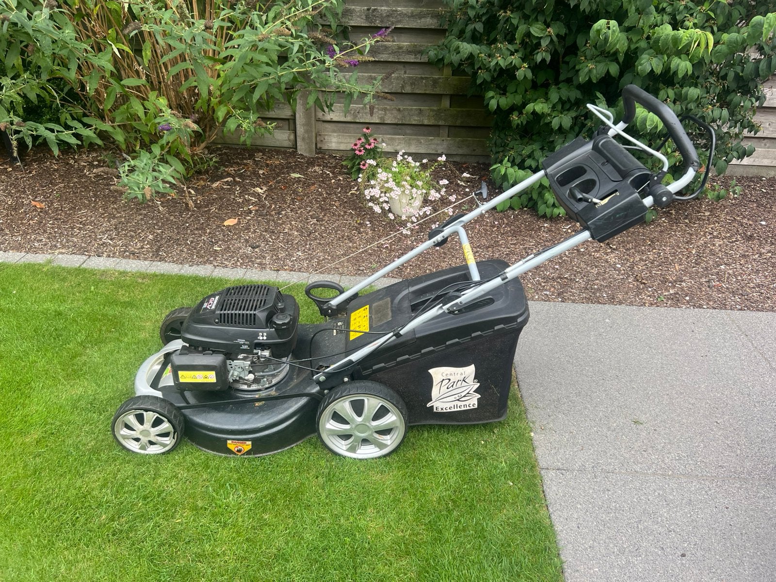 Machine à gazon de 51 cm  largeur de coupe avec moteur Honda, Enlèvement, Comme neuf