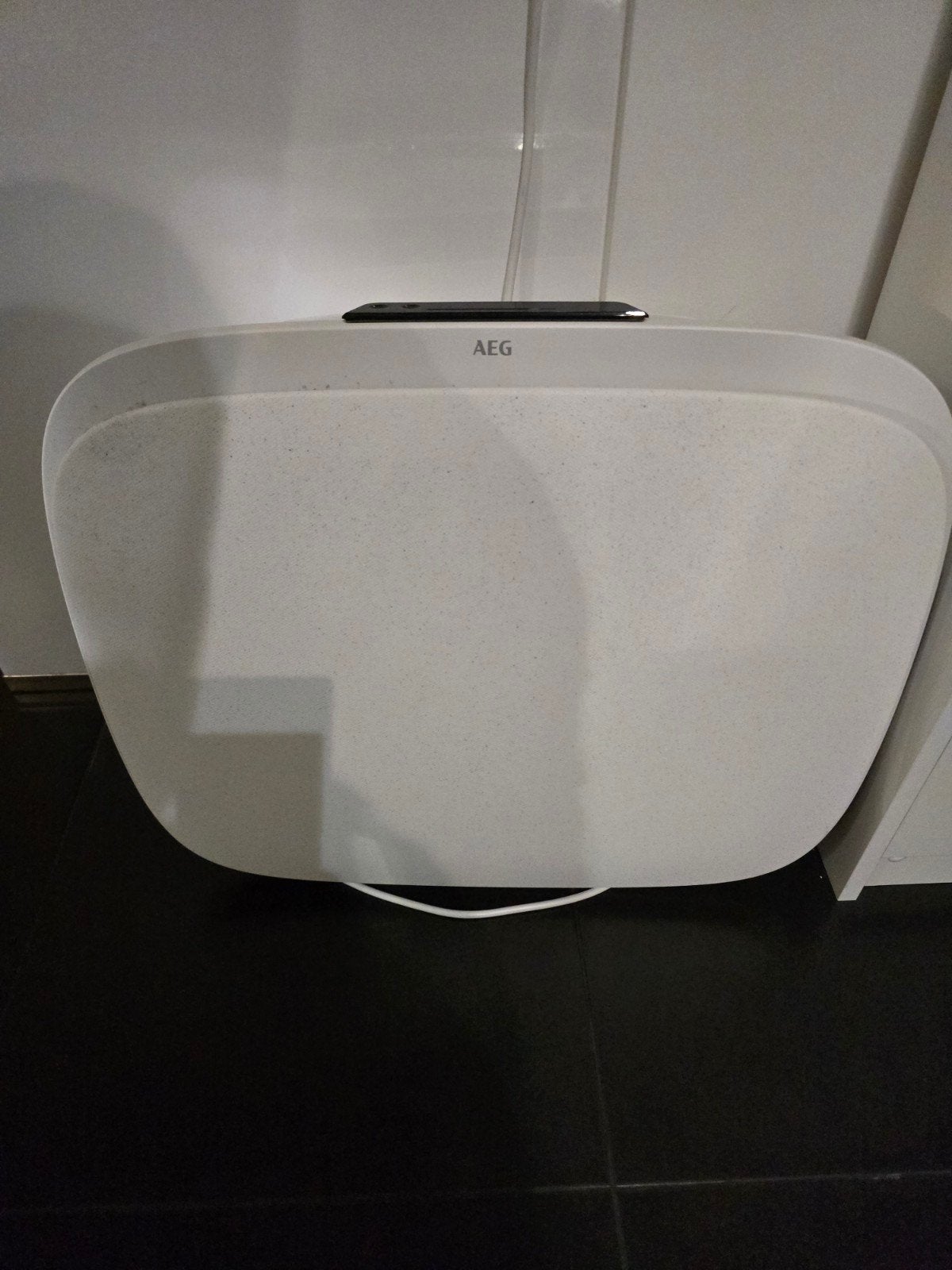 AEG AX51-304 Luchtreiniger in perfecte staat - wit, Ophalen, Zo goed als nieuw, Luchtreiniger