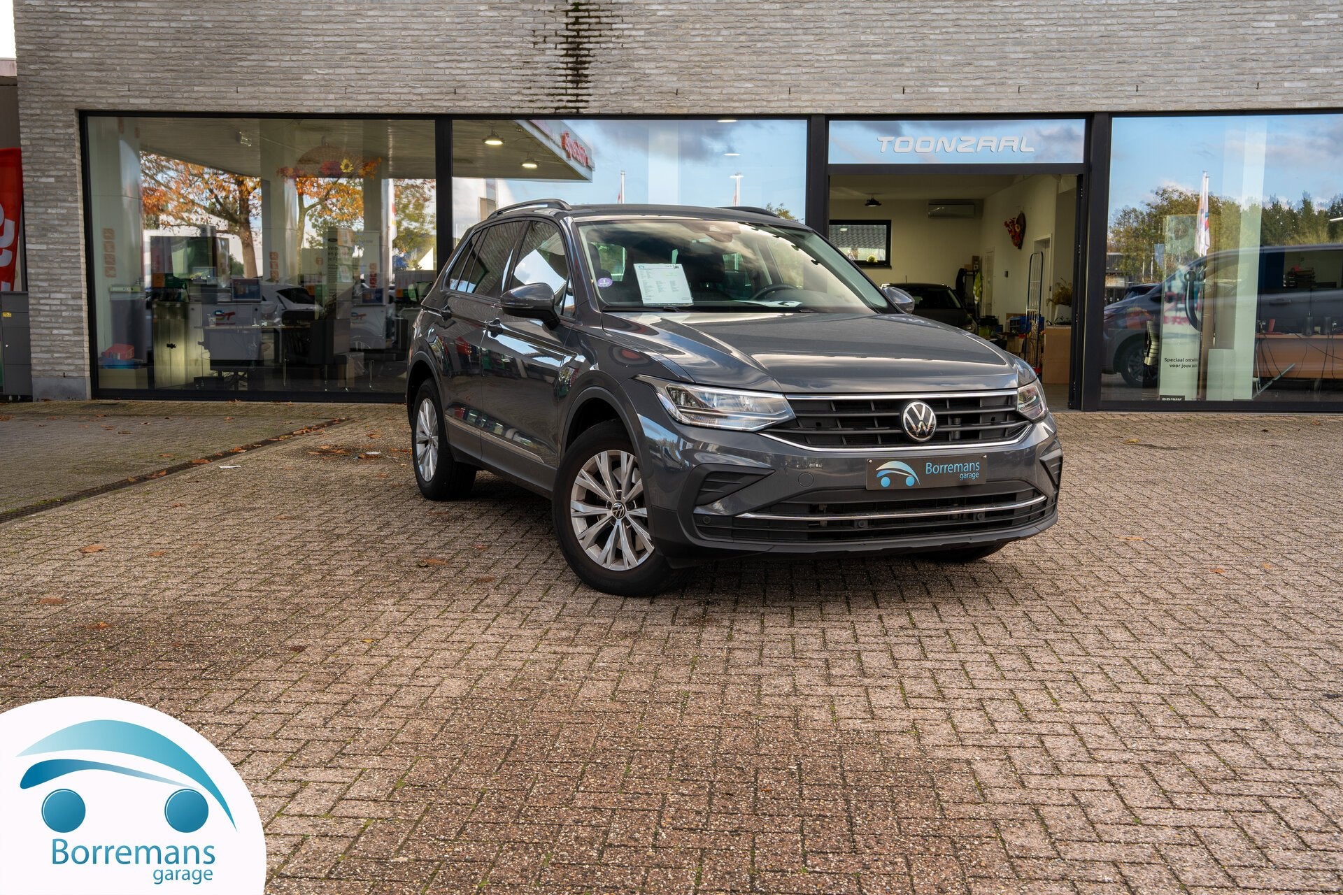 Volkswagen Tiguan PHEV 245 PK  Camera/Carplay/Virtual Cockp, Autos, Argent ou Gris, 0 kg, Noir, 5 places