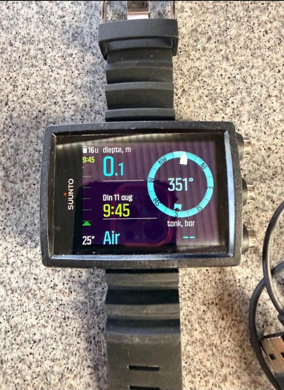 Suunto EON Core, Watersport en Boten, Duiken, Ophalen of Verzenden, Duikcomputer