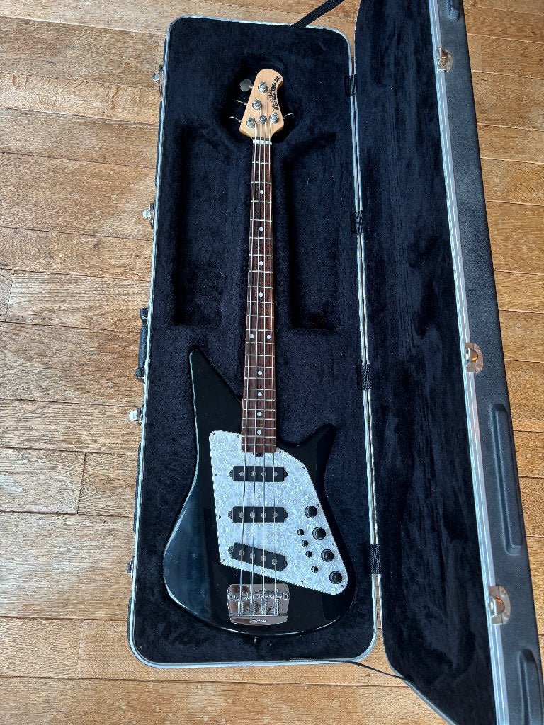 Music Man Big-Al 4 SSS bass, Musique & Instruments, Instruments à corde | Guitares | Basses, Enlèvement, Comme neuf, Électrique