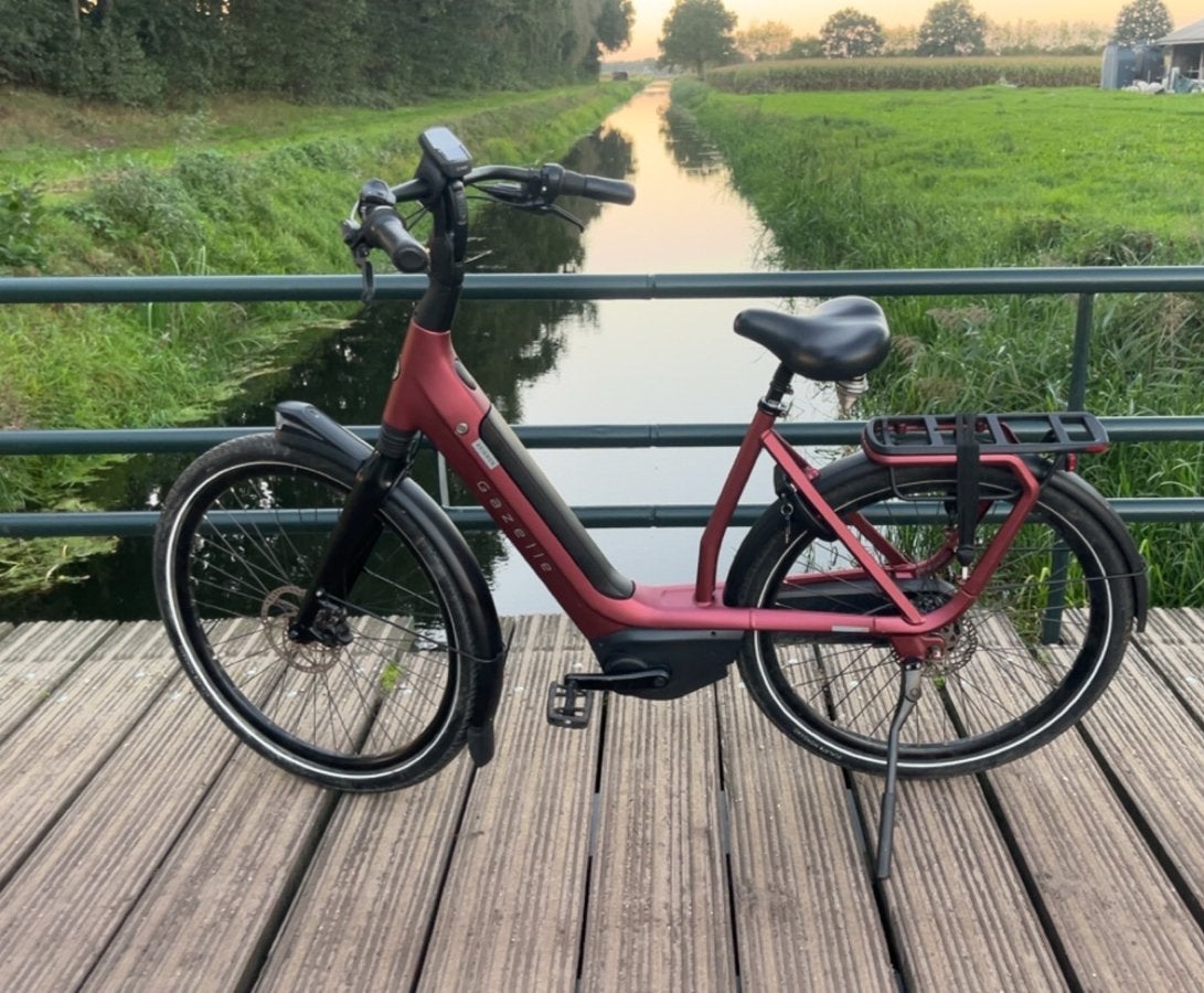 Gazelle avignon c8 1800 kilometer!’ E-bike bosch 28 inch, Fietsen en Brommers, Ophalen of Verzenden, Zo goed als nieuw, 51 tot 55 cm