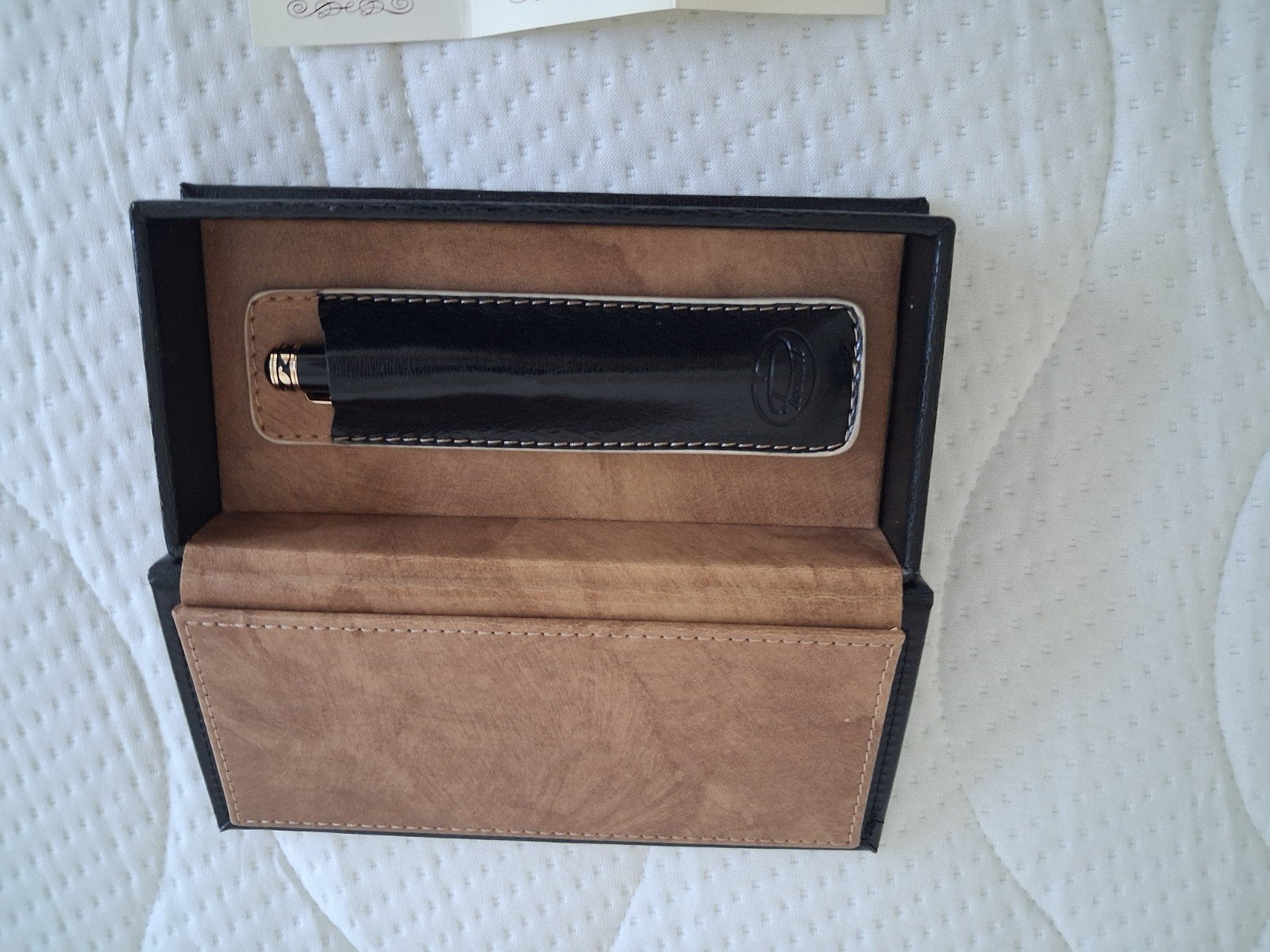 Poenari „Veritas Ebony” handgemaakte luxe pen (verguld), Verzamelen, Pennenverzamelingen, Ophalen, Vulpen