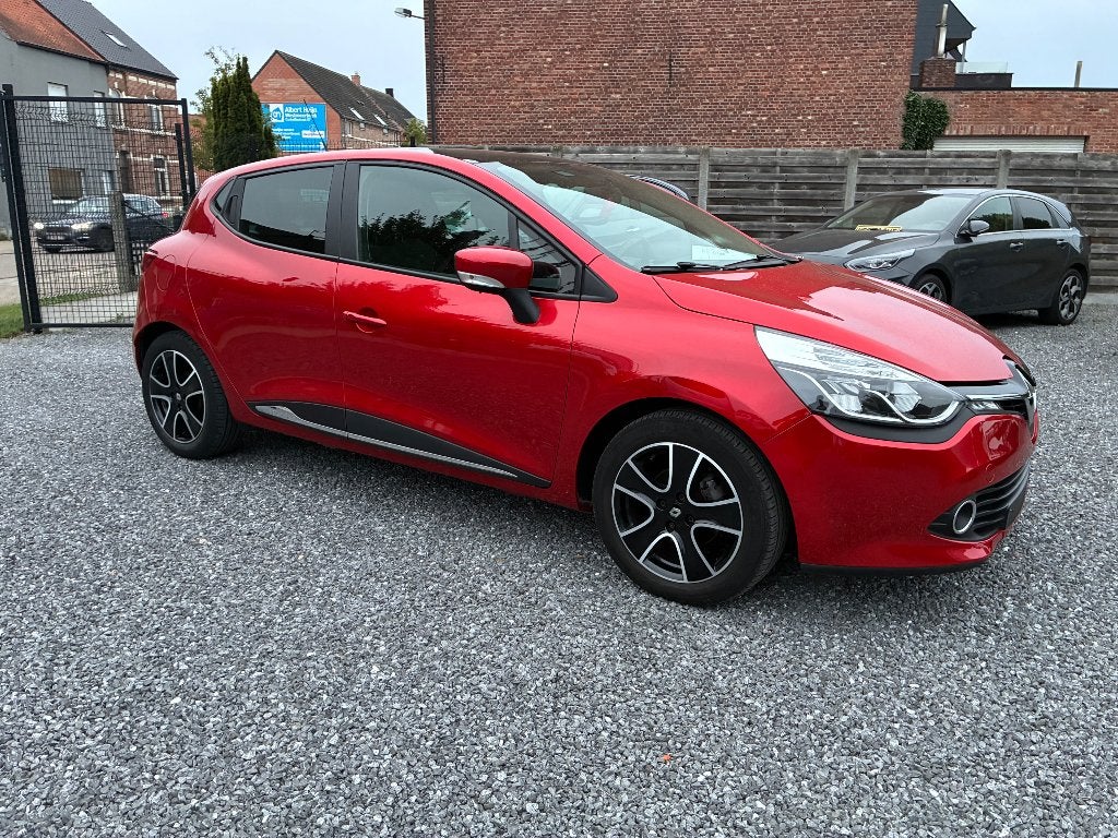 Renault Clio 1.2i AC NAVI PANODAK 1st eigenaar Garantie !!!, Autos, Euro 5, Entreprise, Carnet d'entretien, 5 portes