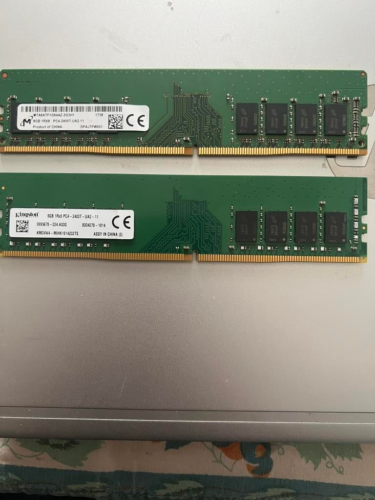 2x 8 GB ddr4 2400, Enlèvement, Comme neuf, DDR4, 8 GB