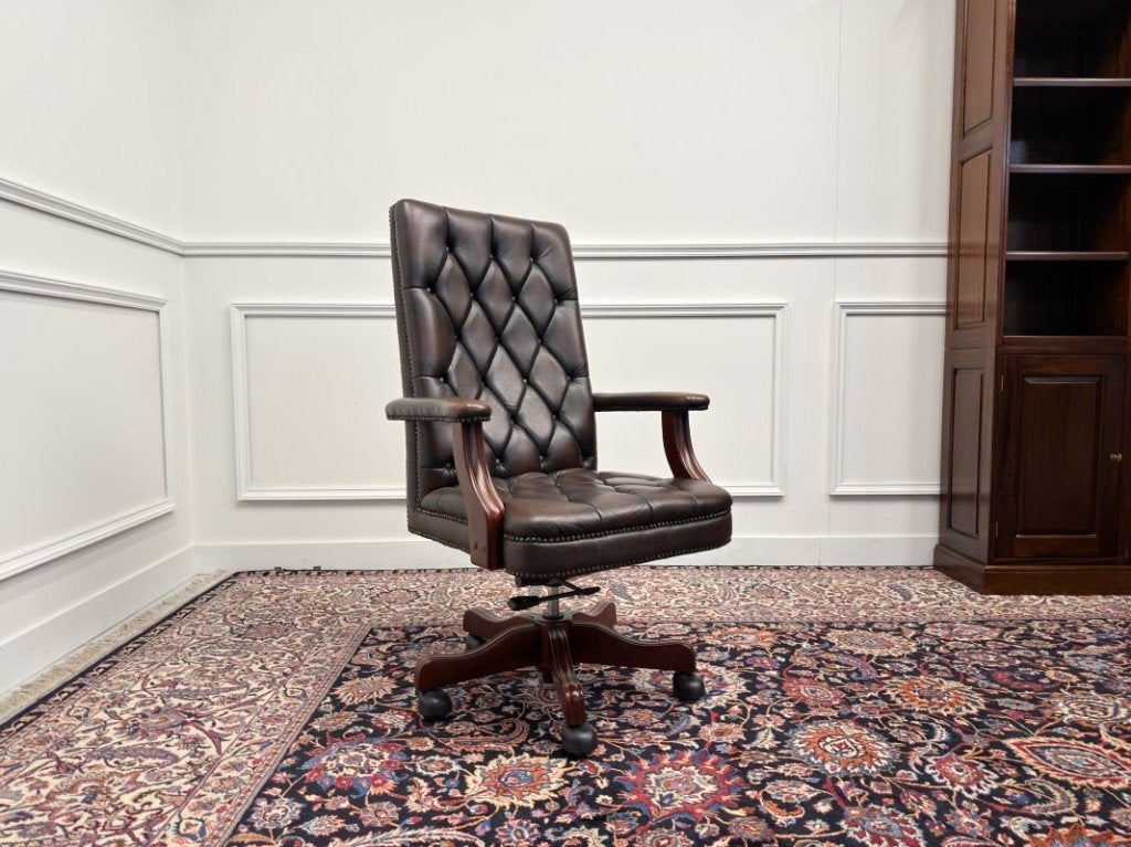 Klassiek Engels Chesterfield Bureaustoel, Enlèvement