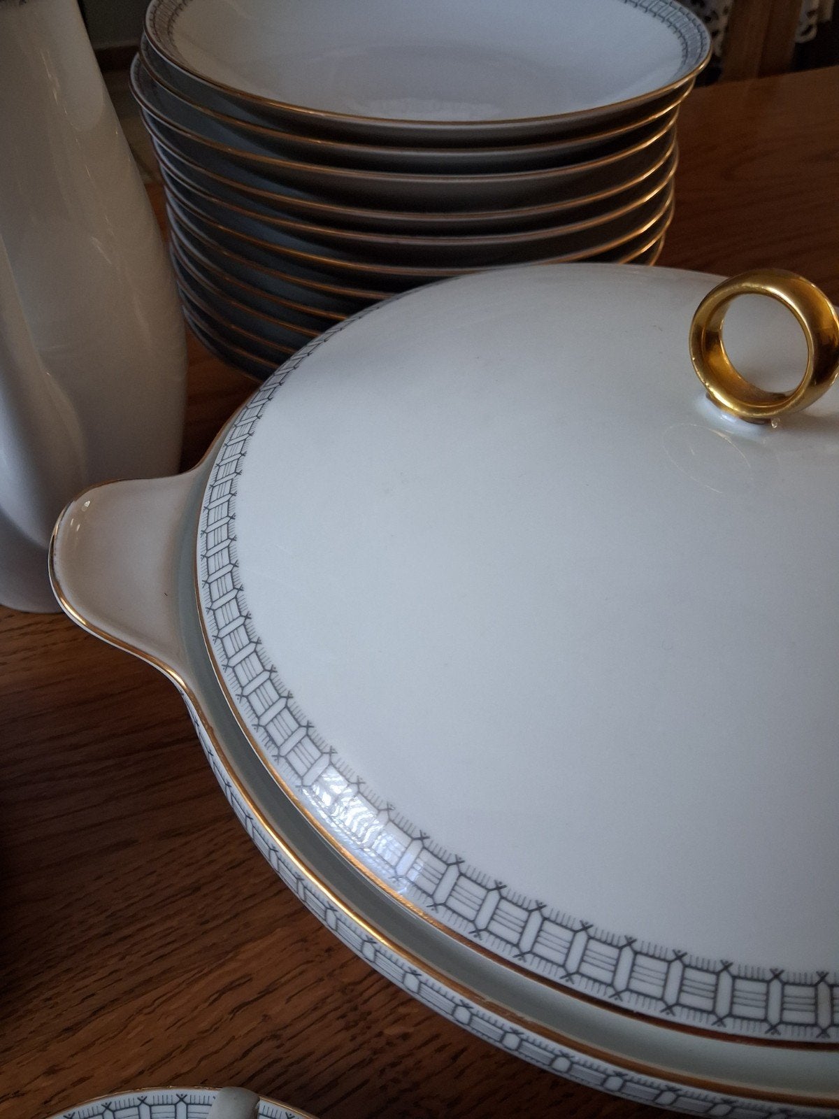 Koffie- en eetservies, Ophalen