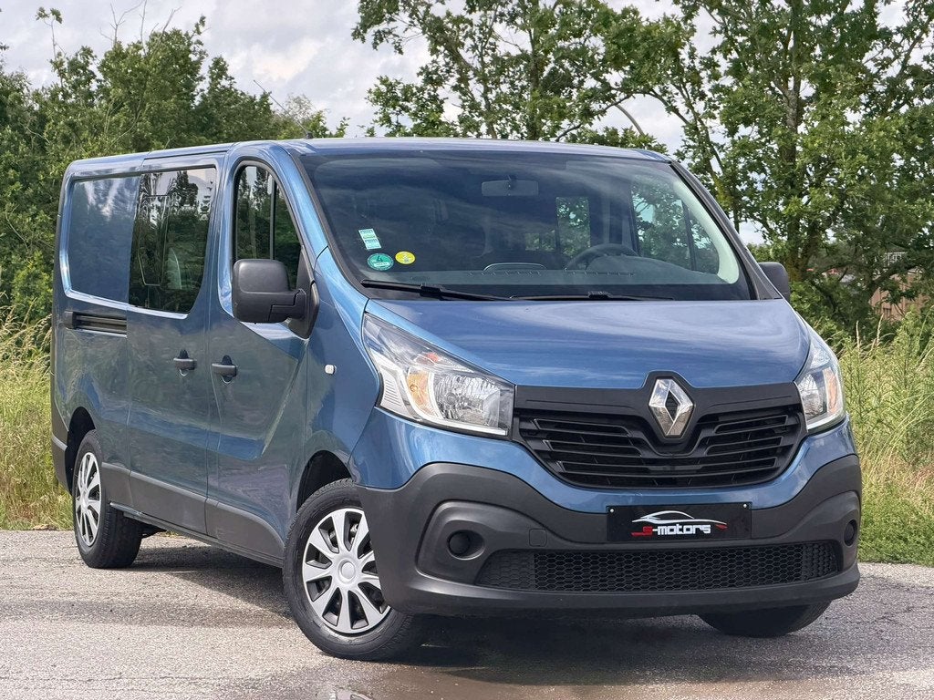 Renault Trafic • UTILITAIRE DOUBLE CABINE • 5 PLACES •, Autos, Camionnettes & Utilitaires, Achat, Euro 6, Entreprise, https://public.car-pass.be/vhr/d08527d1-fbeb-441e-9a46-6a2ab5ae41ef