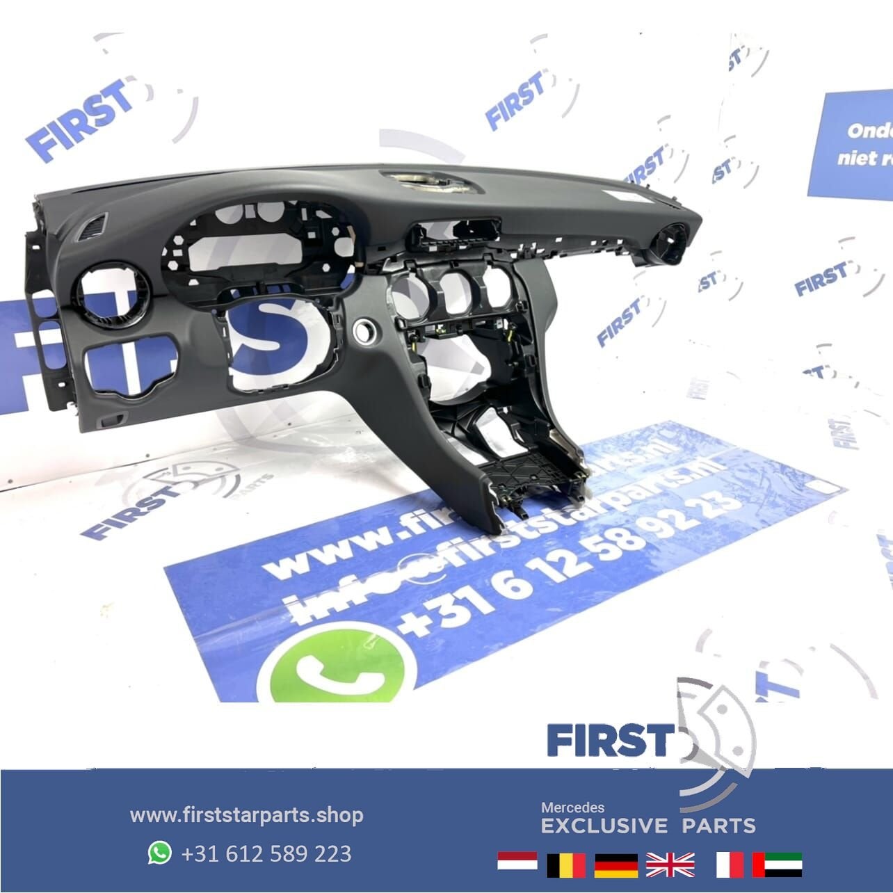 W205 DASHBOARD ZWART Mercedes C Klasse 2016-2021 DASHBOARD, Utilisé, -, -, Enlèvement ou Envoi