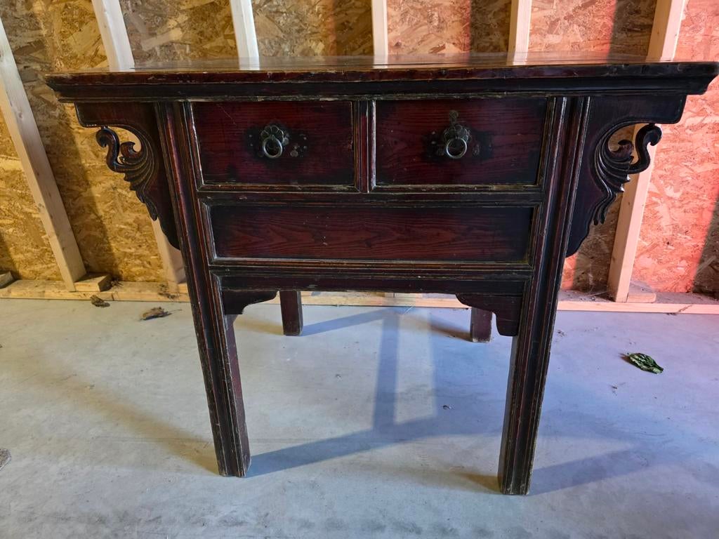 Chinese side table, Huis en Inrichting, Ophalen