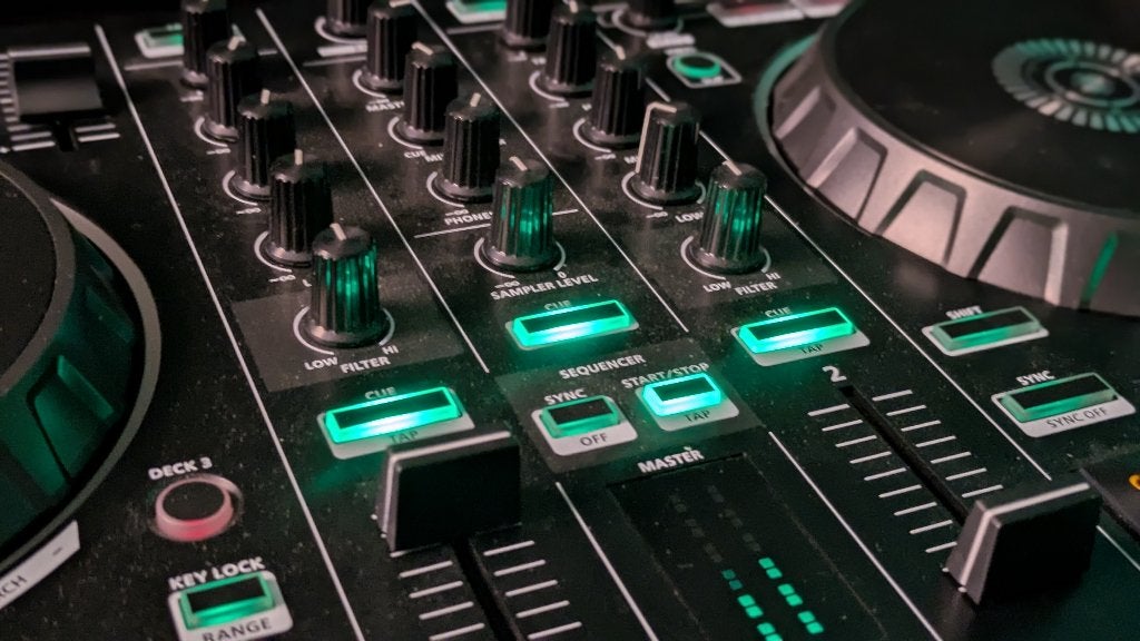 Roland DJ 202, Enlèvement ou Envoi