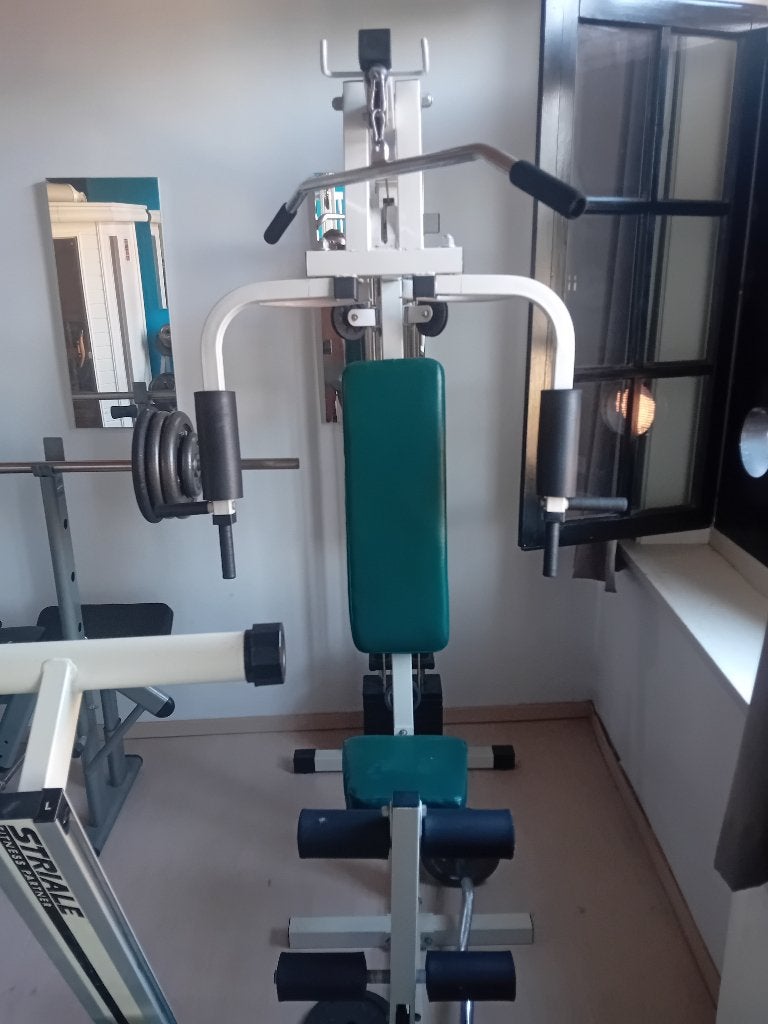 Multifunctioneel fitnesstoestel, Sport en Fitness, Ophalen, Benen, Gebruikt, Krachtstation