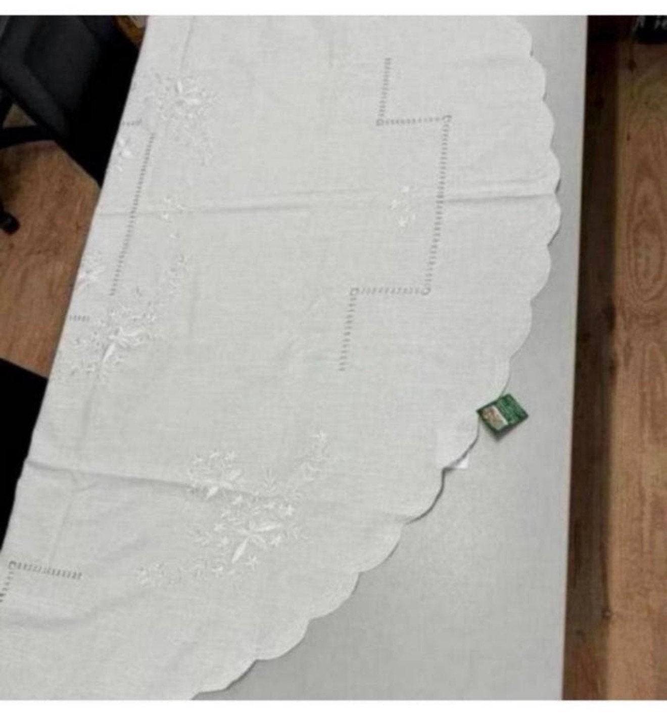 XL Tafelkleed + 8 servetten Kant Ovaal Floweral geborduurd, Huis en Inrichting, Linnen, Nieuw, Ophalen of Verzenden, Wit