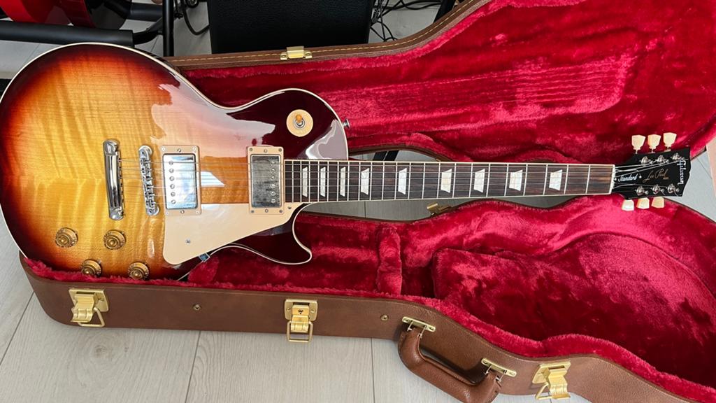 Gibson Les Paul Standard 50s Exclusive Bourbon Burst, Musique & Instruments, Instruments à corde | Guitares | Électriques, Enlèvement