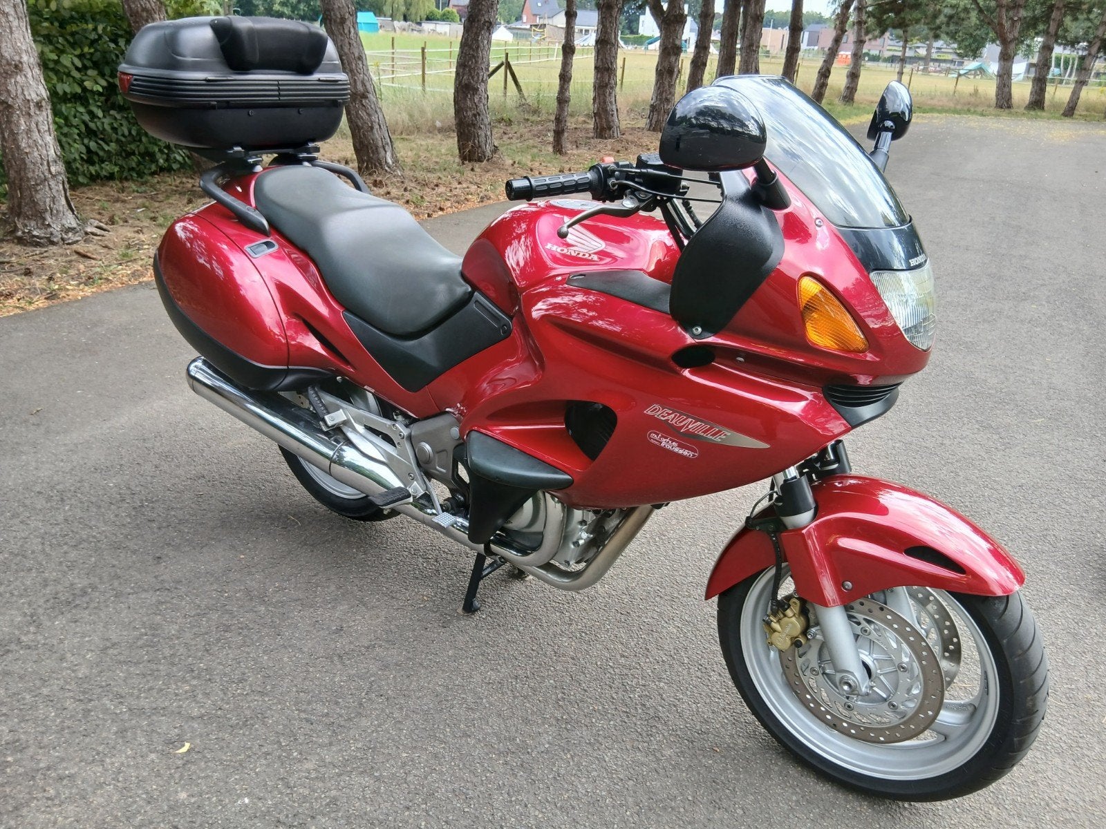 mooie honda deauville 650 ntv 35.675 km Bj 1999, Motoren, 2 cilinders, Particulier