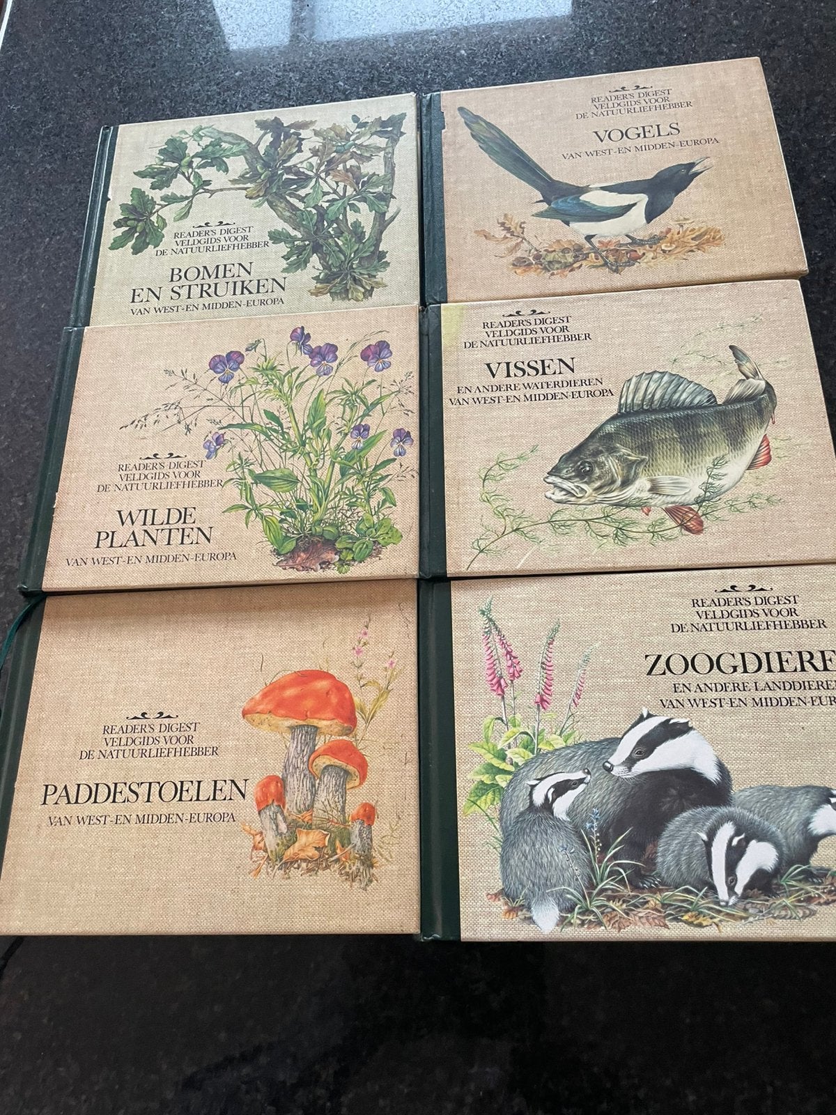 Readers Digest - 5 guides de terrain, Enlèvement ou Envoi, Comme neuf, Oiseaux