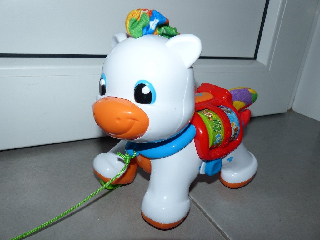 Clementoni baby pony trek me, Ophalen of Verzenden, Gebruikt, Met geluid