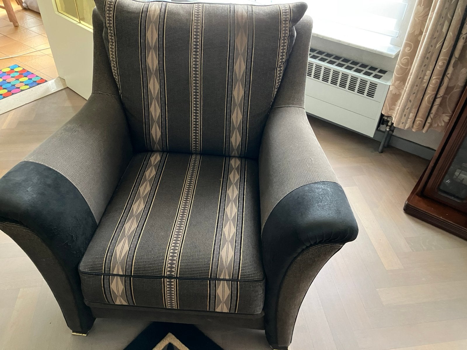 Volledig salon 3 zit en 2 x 1 zit kleur zwart met strepen, 75 à 100 cm, 125 cm ou plus, Vintage, Enlèvement