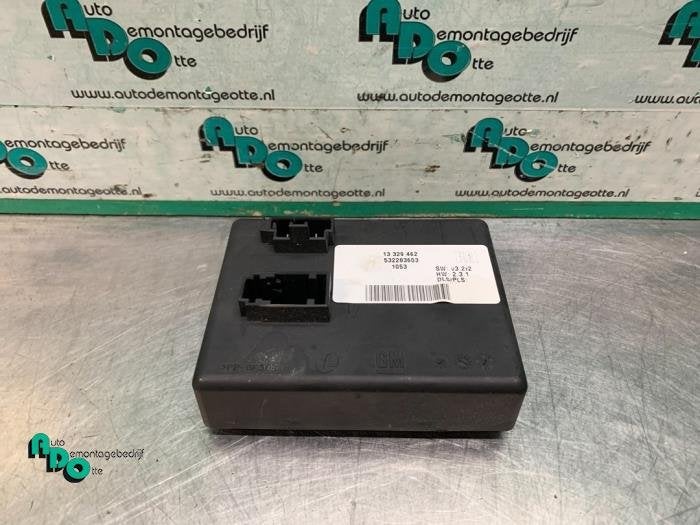 Module crochet de traction d'un Opel Corsa (Corsa D 07-), -, Opel, 3 mois de garantie, Utilisé
