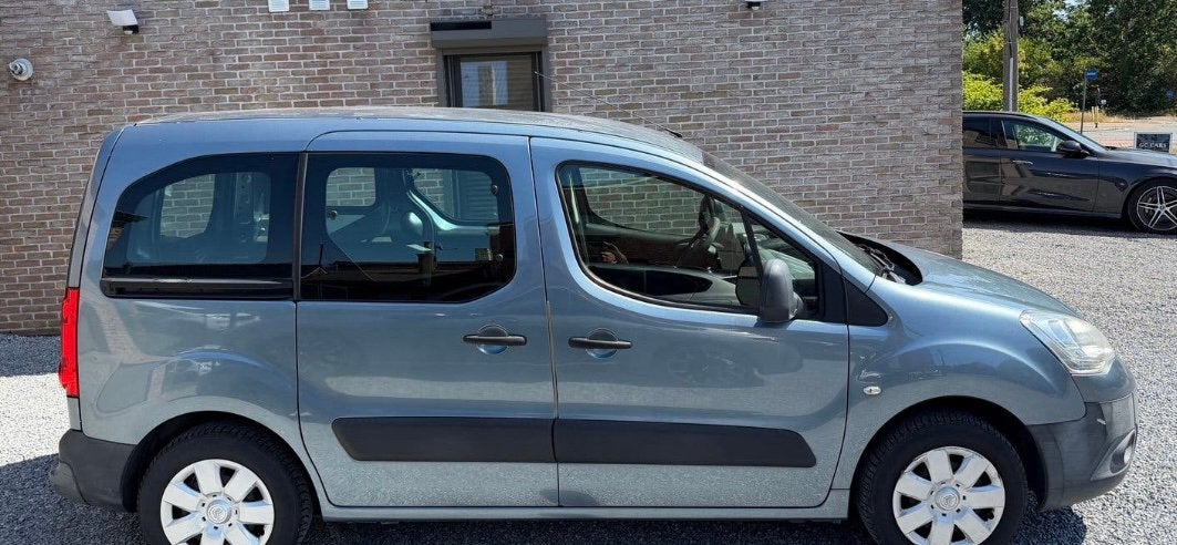Citroen Berlingo 1.6 HDI LICHTE VRACHT*172.000 Km*2011*AIRCO, Argent ou Gris, Achat, Autre carrosserie, 5 portes