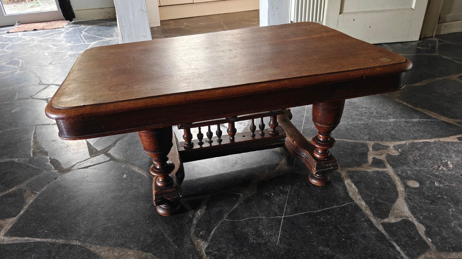 Belle table basse ancienne en chêne — style malinois (100x65, Enlèvement