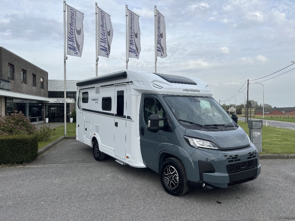 Weinsberg CaraSuite 650 MEG [SPICY] | Automaat, Jusqu'à 4, Weinsberg, Entreprise, Fiat