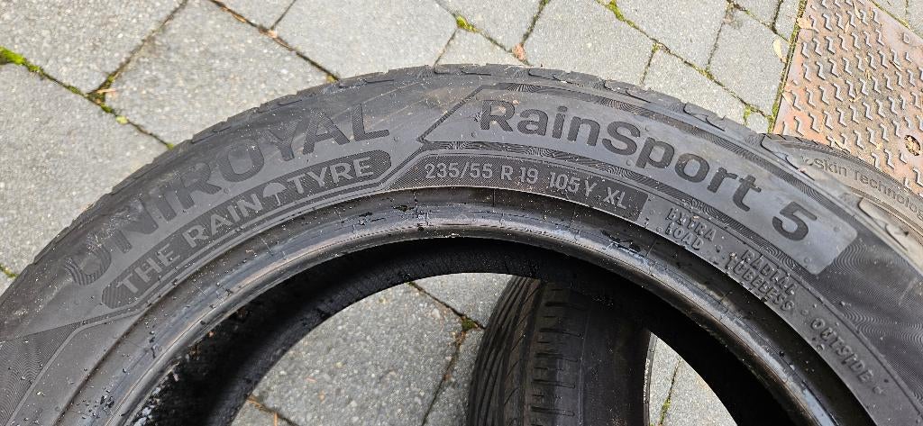 2 uniroyal RainSport 5 235/55 R19 zomerbanden, Auto-onderdelen, Banden en Velgen, Gebruikt, 235 mm, Band(en), Zomerbanden