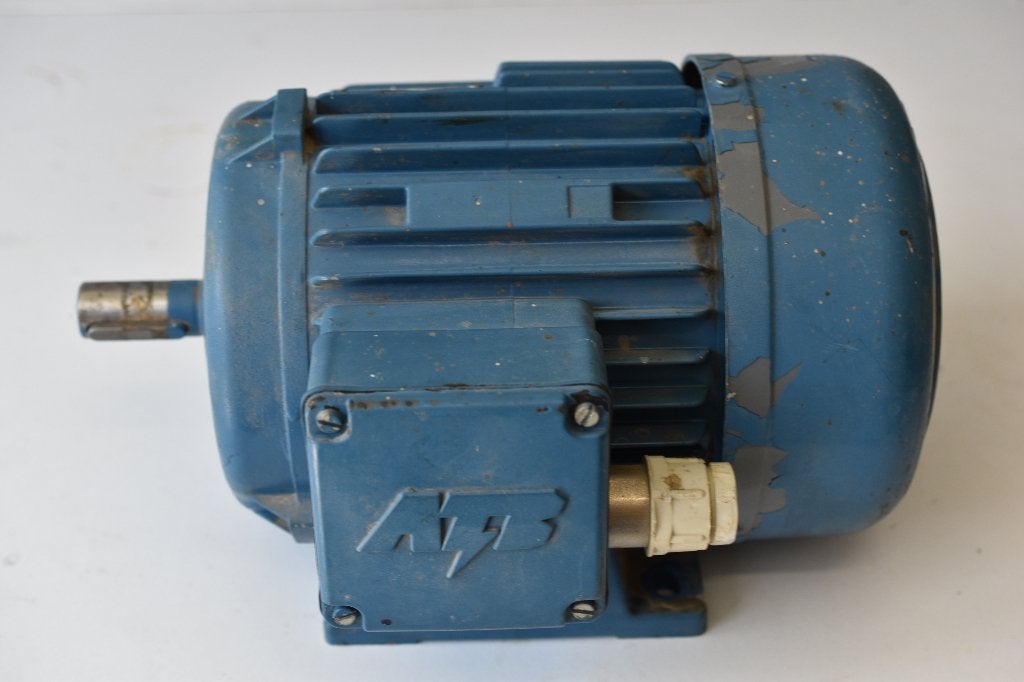 2 Moteur triphasé, Enlèvement, Utilisé, Moteur électrique, 1400 à 1800 tpm