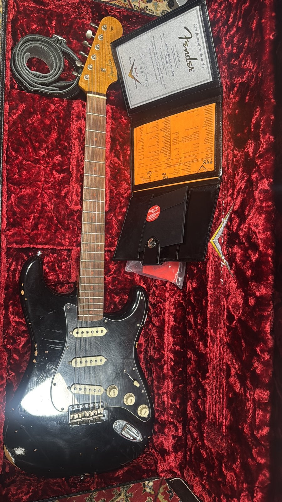 Fender Custom Shop LTD Edition Black Roasted Strat Relic, Muziek en Instrumenten, Ophalen, Zo goed als nieuw, Fender