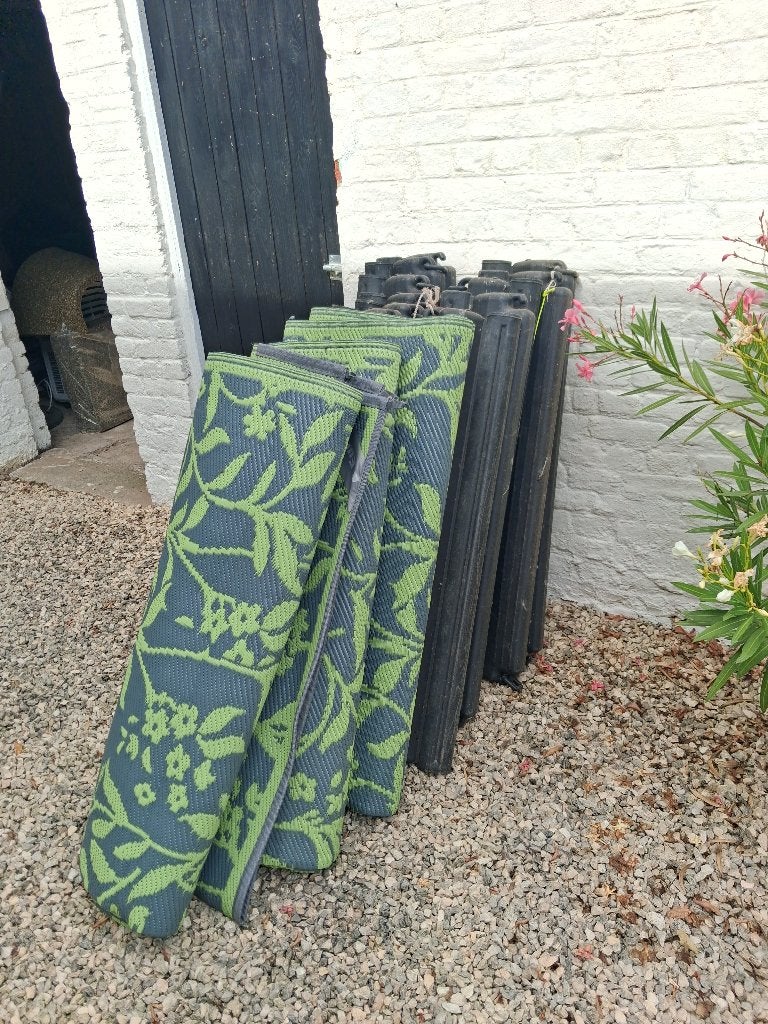 3 grote buitentapijten, Caravans en Kamperen, Ophalen, Nieuw, Overige