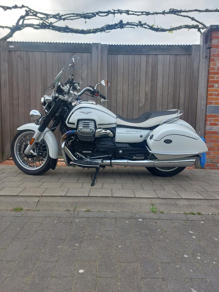 Unieke Moto Guzzi 1400 California wit/parelmoer, Motoren, 2 cilinders, Nieuw, 1400 cc, Particulier