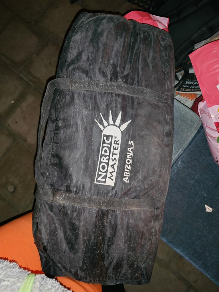 Tent 5 personen, Ophalen
