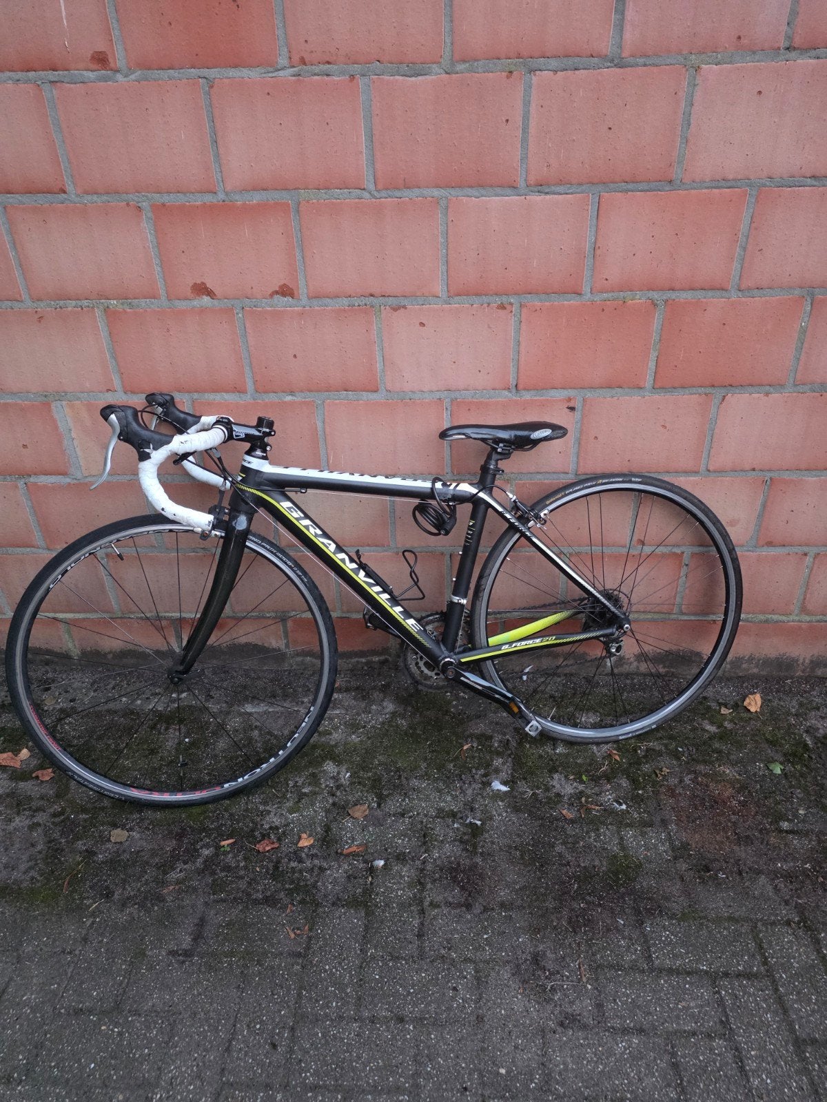 3 koersfietsen en 1 mountainbike blauw, Ophalen