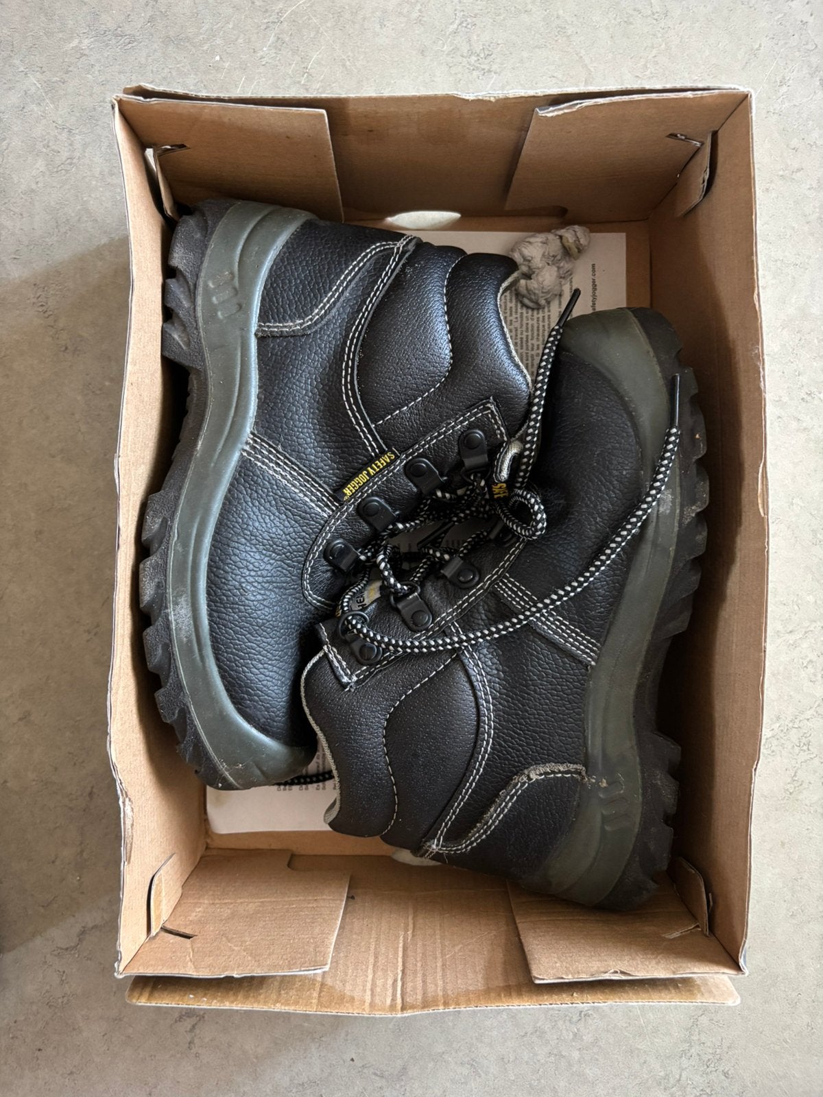 Safety Jogger Best Boy veiligheidsschoenen - maat 36 (37), Doe-het-zelf en Bouw, Veiligheidskleding, Ophalen of Verzenden, Zo goed als nieuw
