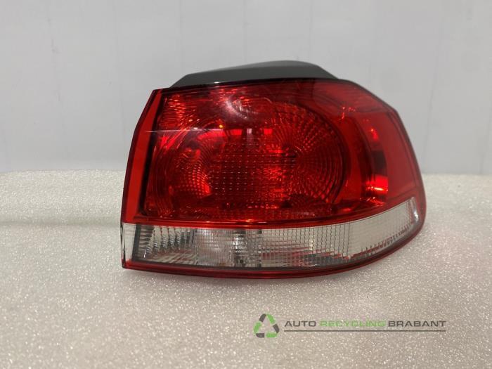 Achterlicht rechts van een Volkswagen Golf, Gebruikt, -, Volkswagen, -