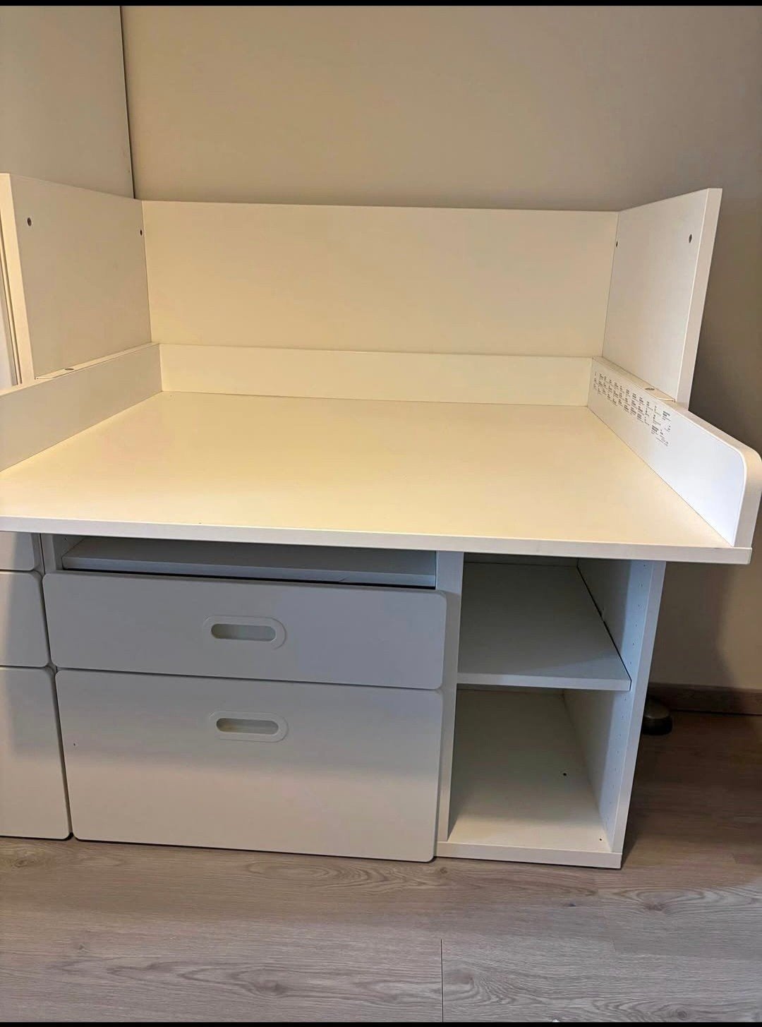 Table/bureau d'allaitement pour enfants, Maison & Meubles, Enlèvement, Comme neuf, IKEA
