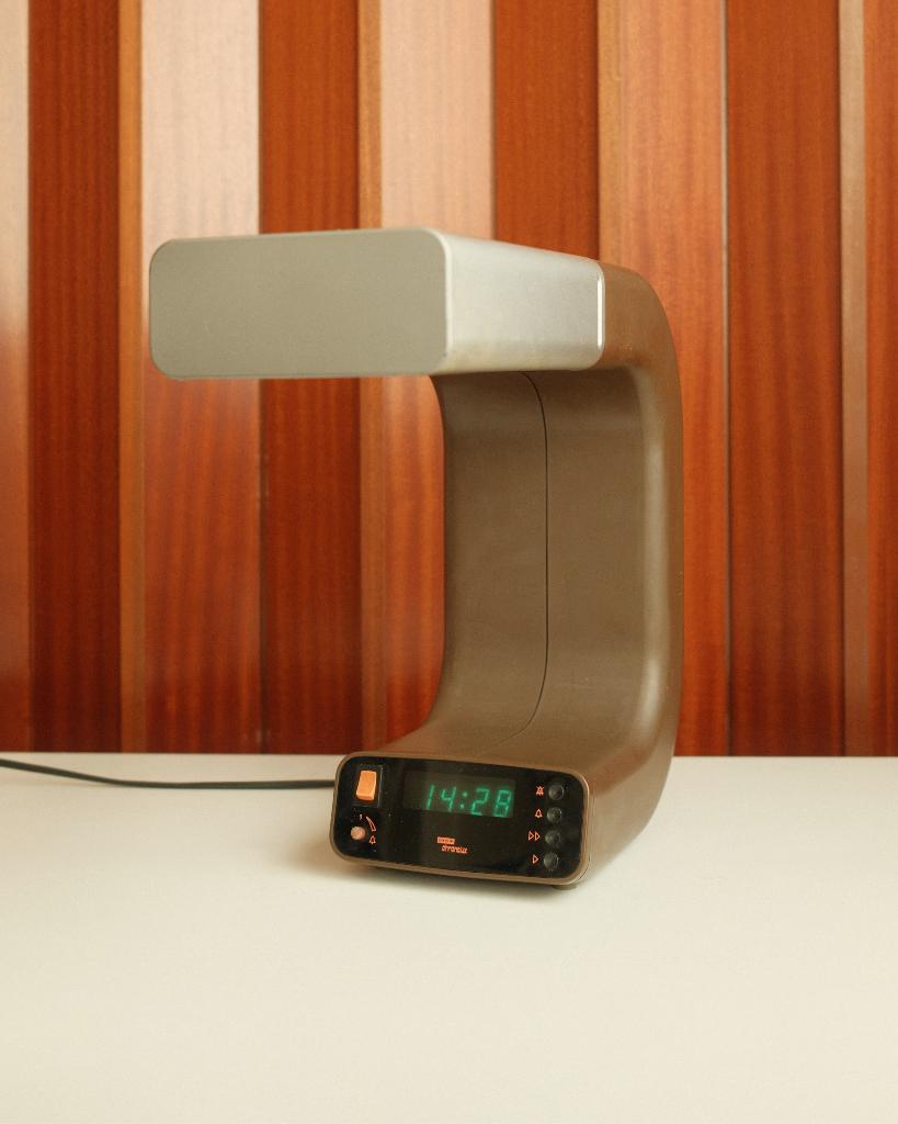 Alarm clock with lamp – Knox Design, Electroménager, Réveils, Comme neuf, Digital, Enlèvement ou Envoi