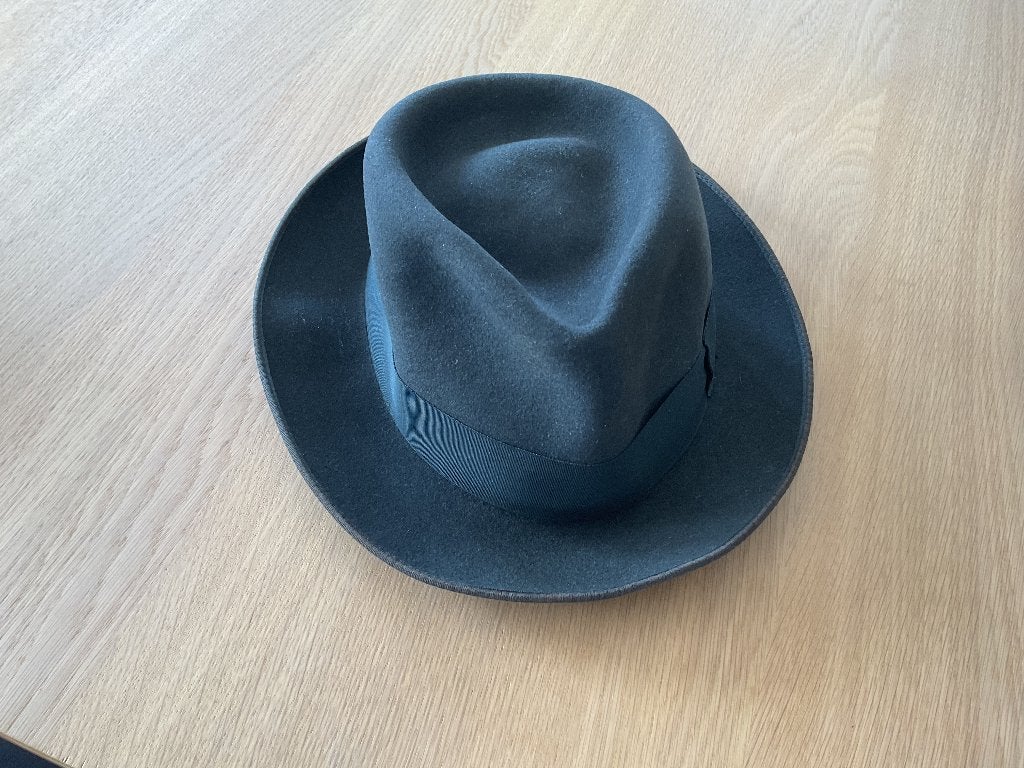 Vintage herenhoed anno 1955 Manuviers Brussels, Ophalen, Gedragen, 57 cm (M, 7⅛ inch) of minder, Hoed