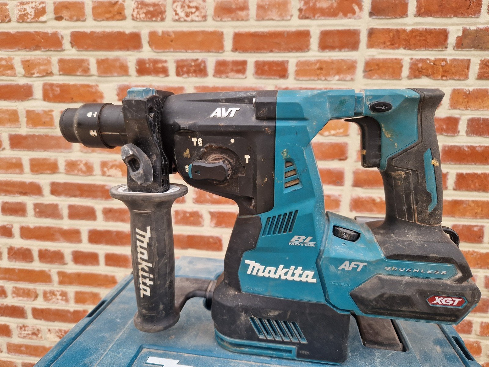 makita XGT boorhamer Hr002, Doe-het-zelf en Bouw, Gereedschap | Boormachines, Ophalen