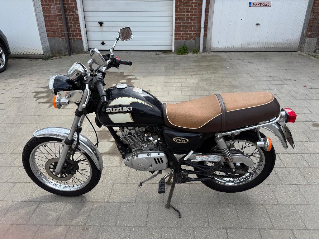 Suzuki TUX 125cc motorfiets klaar voor gebruik, Motoren, Motoren | Suzuki, Occasion, Particulier, 125 cc, Toermotor