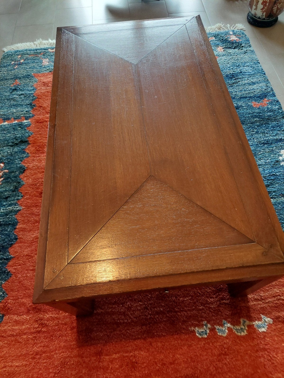 Salontafel, Ophalen