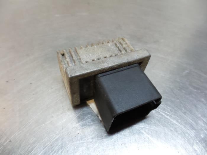Voorgloei Relais van een Renault Scenic (Scenic 03-), Auto-onderdelen, Gebruikt, -, Renault, -