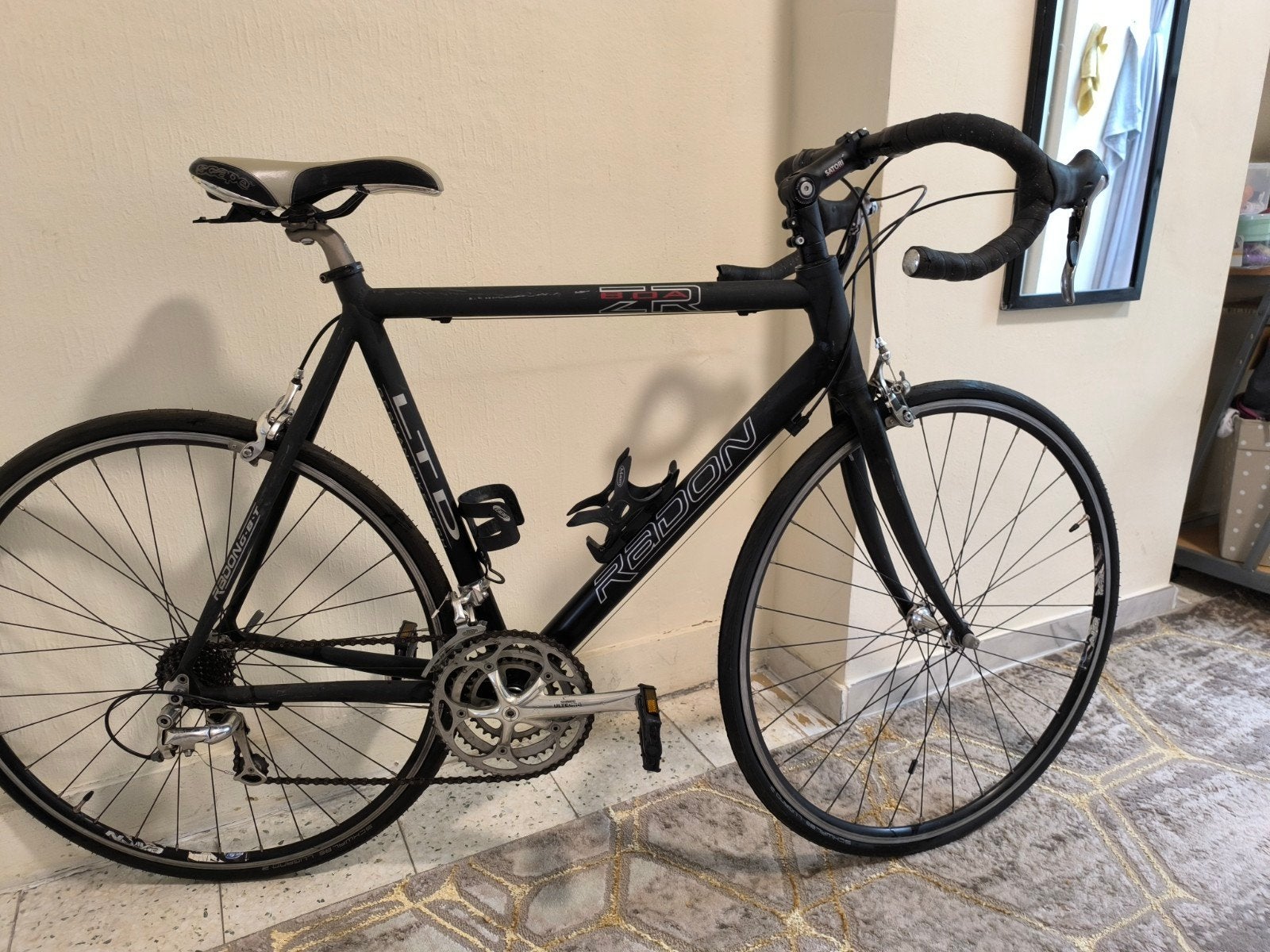 Radon Koersfiets uitstekende conditie, Vélos & Vélomoteurs, Autres marques, Frein sur jante, Comme neuf, Enlèvement
