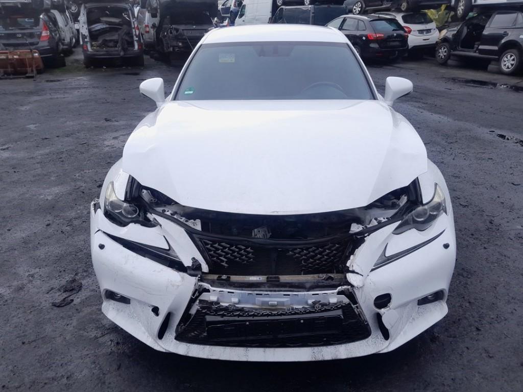 RADIATEUR Lexus IS Sedan 300h 2.5 16V (2ARFSE) (01-2013/-), Gebruikt, Lexus