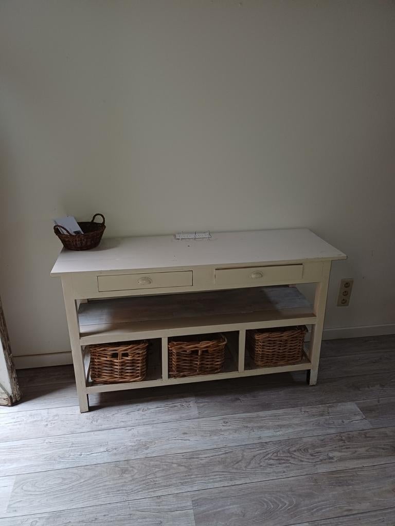 Houten sidetables met 3 manden. Kleur: Crème/wit, Ophalen