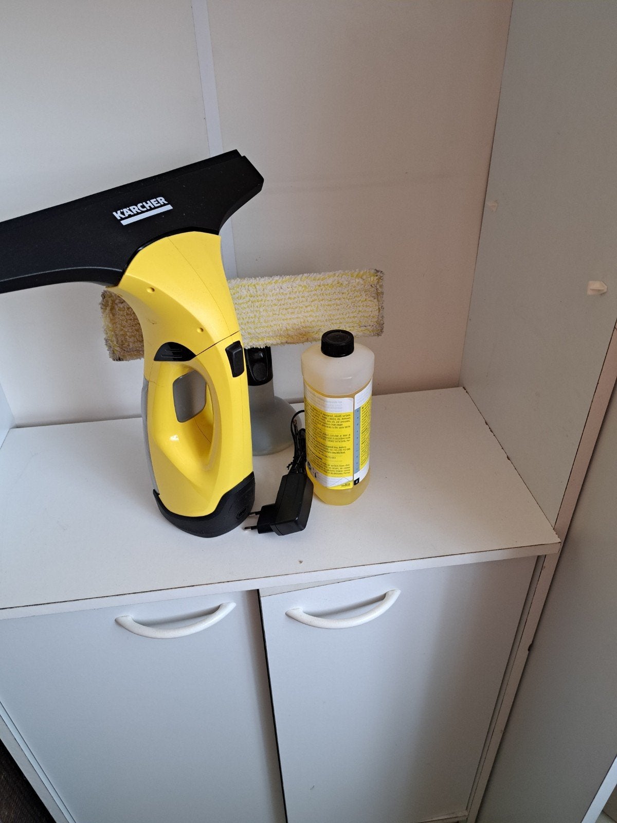 Karcher ramenpoetser, Ophalen