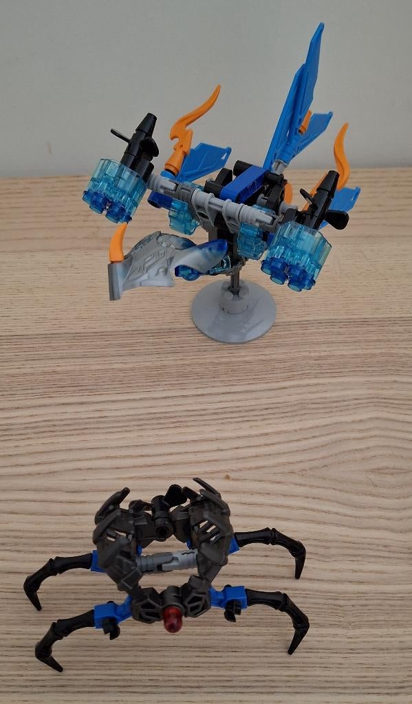 LEGO 71302 BIONICLE het spinrobot waterwezen, Bionicle, Lego, Ophalen of Verzenden, Zo goed als nieuw