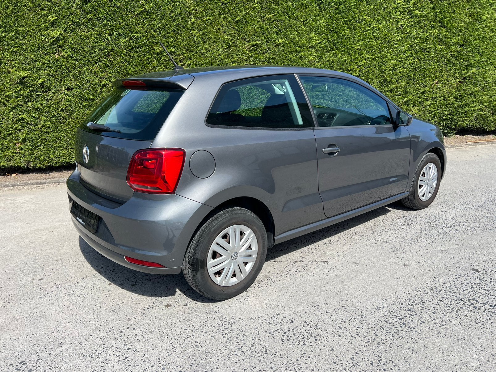 Volkswagen Polo • Benzine • 32700 km ! •, Auto's, Voorwielaandrijving, Euro 5, Stof, Bedrijf