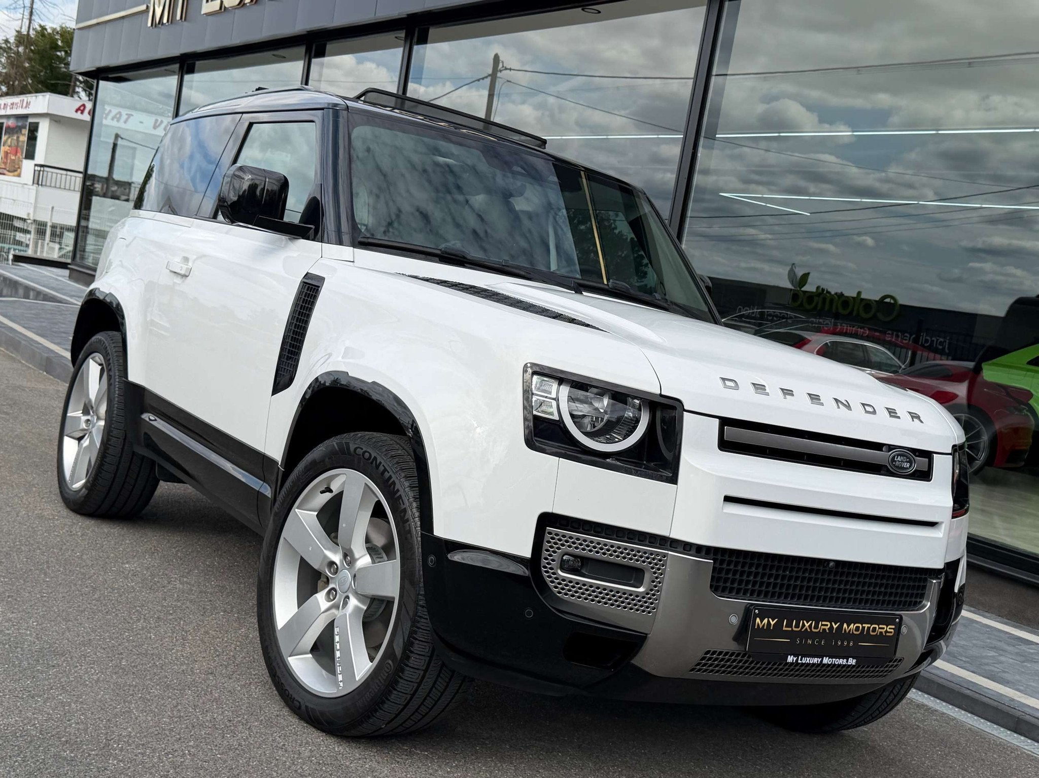 Land Rover Defender 3.0 TDV6 D200 | WARRANTY 2 YEAR | 100% U, Automaat, 4 cilinders, https://public.car-pass.be/vhr/14151866-a3a7-4330-b657-08459d313760